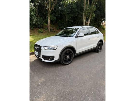 AUDI Q3 2.0 TFSI AMBITION QUATTRO 4P GASOLINA S TRONIC